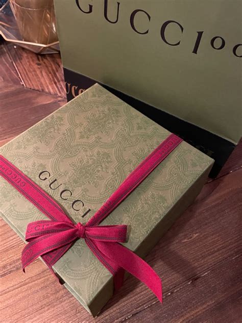 buy gucci wrapping paper|gucci complimentary gift wrapping.